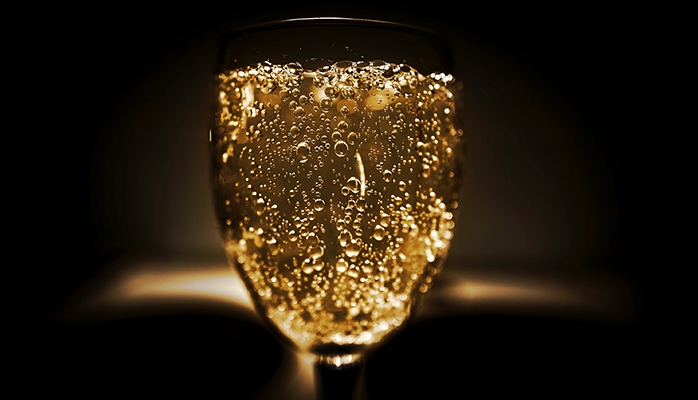 Champagne français vs champagne espagnol : la justice de l'Union européenne renforce les appellations protégées